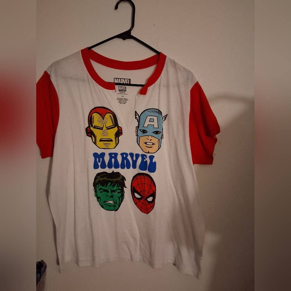 Unisx Marvel Baseball Style tee Plus Size